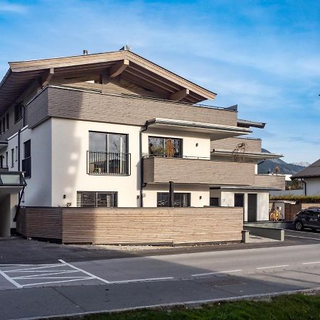 Ferienwohnung "Tiroler Alpenzauber" Санкт Йохан ин Тирол Екстериор снимка