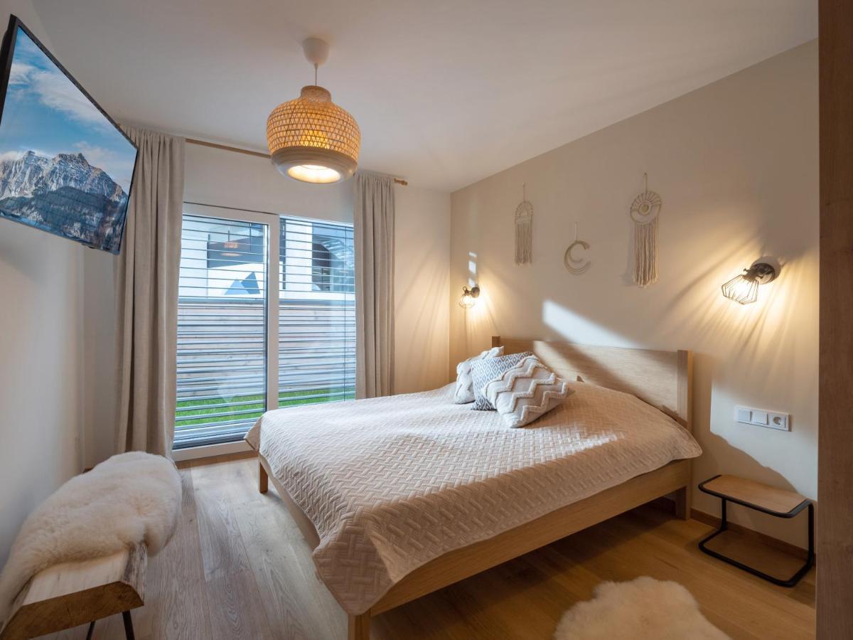 Ferienwohnung "Tiroler Alpenzauber" Санкт Йохан ин Тирол Екстериор снимка